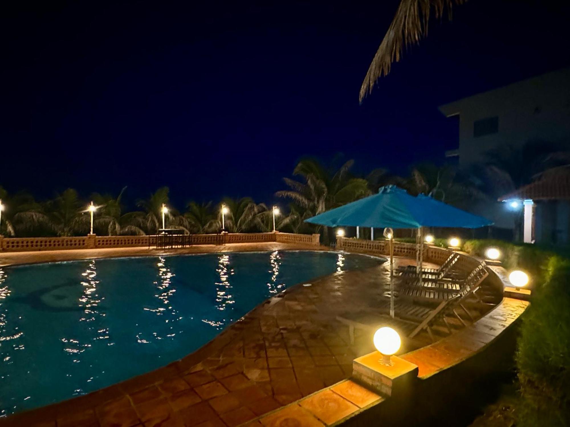 Blue Sailing Resort - Canh Buom Xanh Xom Tram Eksteriør billede